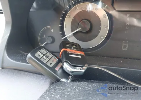 2016 Honda Odyssey Ex-L z USA, uszkodzony, nr VIN 5FNRL5H64GB051596